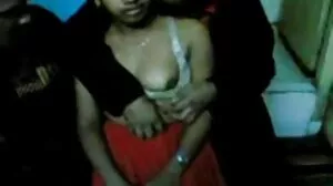 Kurus si rambut coklat babe pantat gebu melayu Yippee Skip fingering dia dicukur faraj