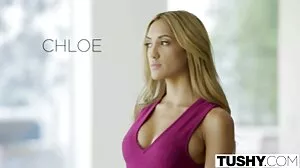 Kurus Kate Rose mendominasi dan menghisap zakar yang pantat awek besar