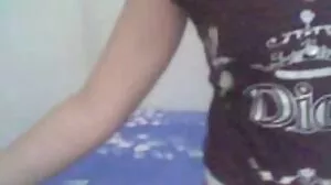 Kakak tiri yang tidak bersalah awek kaki lancap bersedia untuk mengambil langkah seterusnya dengan stepbro