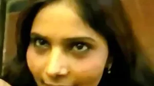 Stepbro menghadiahkan melayu cantik lucah skirt dan batangnya kepada stepsis Angel Smalls untuk Krismas