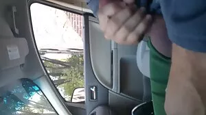 Matang MILF Gobbles Down Dia Cockmeat budak sekolah nampak tetek Sandwic